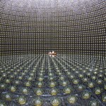 Neutrinos y antimateria