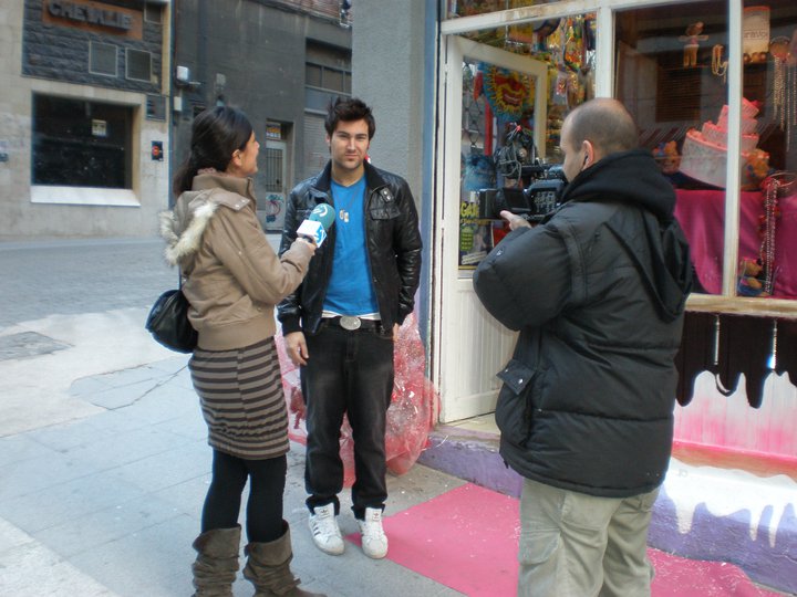 Urtzi Zarate, con la gente del programa "Euskadi Directo".