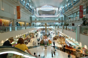 Dubai. Terminal 3 duty_free