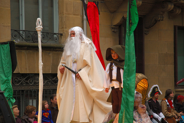 Carrozas en el Carnaval de Donostia. Foto: Oneras