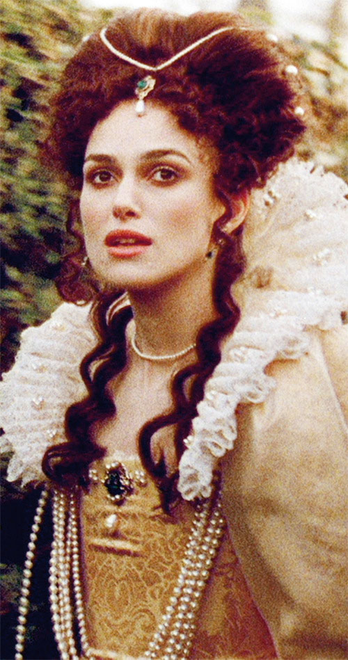 Keira Knightly como Elizabeth I