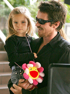 Christian Bale y su hija