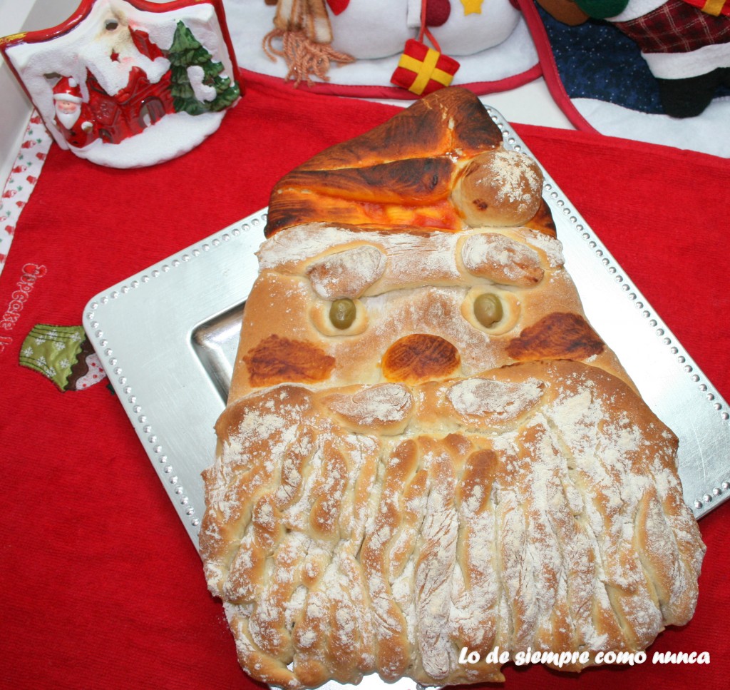 Pan con forma de Papa Noel para estas Navidades