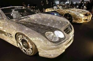 Mercedes con cristales Swarovski