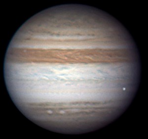 Breve flash de luz en Júpiter el 3 de junio de 2010.