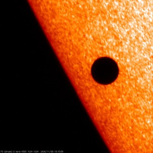 Transito de Mercurio observado por el Solar Optic Telescope (SOT)