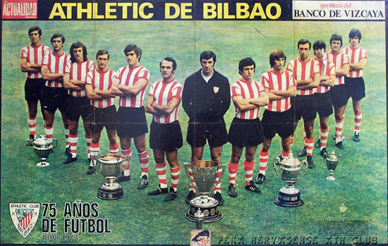 En la imagen, que pertenece a la web miathletic.com, vemos al Athletic campeón de Copa de 1973: de izquierda a derecha, Carlos, Villar, Lasa, Aranguren, Guisasola, Sáez, Iribar, Zubiaga, Rojo II, Larrauri, Arieta, Uriarte y Rojo I.